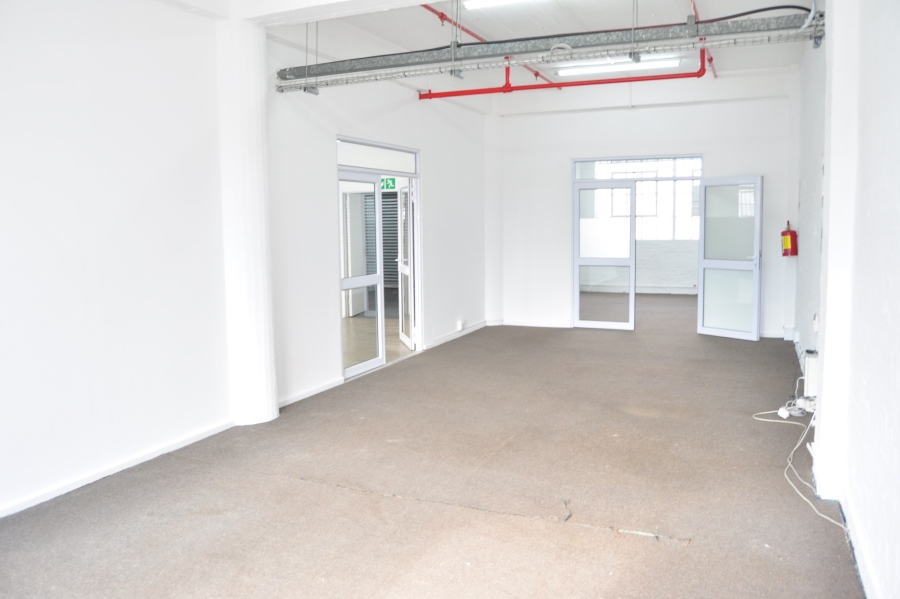 To Let commercial Property for Rent in Paarden Eiland Western Cape